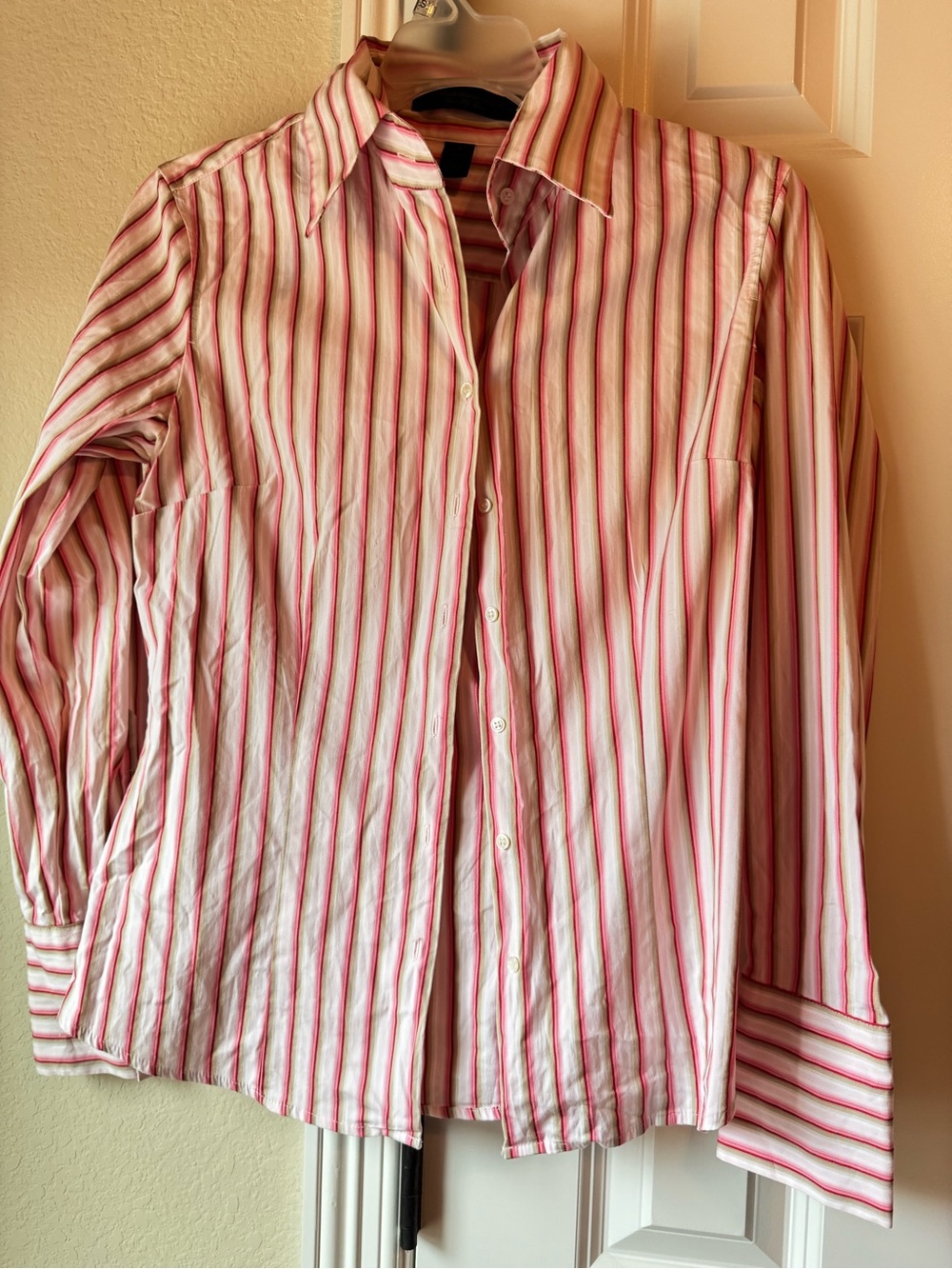 Express women’s White Shirt with Pink Stripes - Classics Button-Up cotton size 4